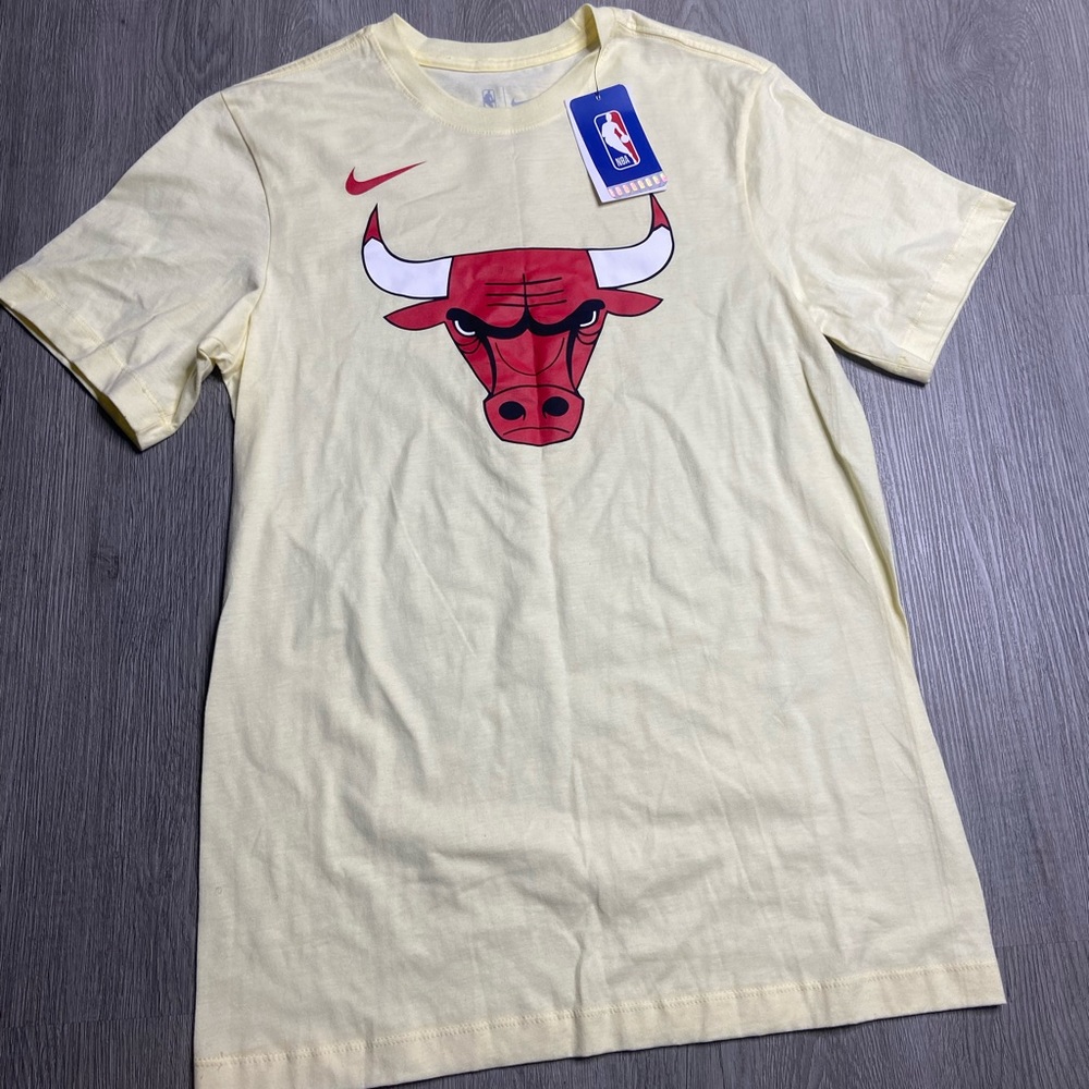 Chicago Bulls Nike Tshirt